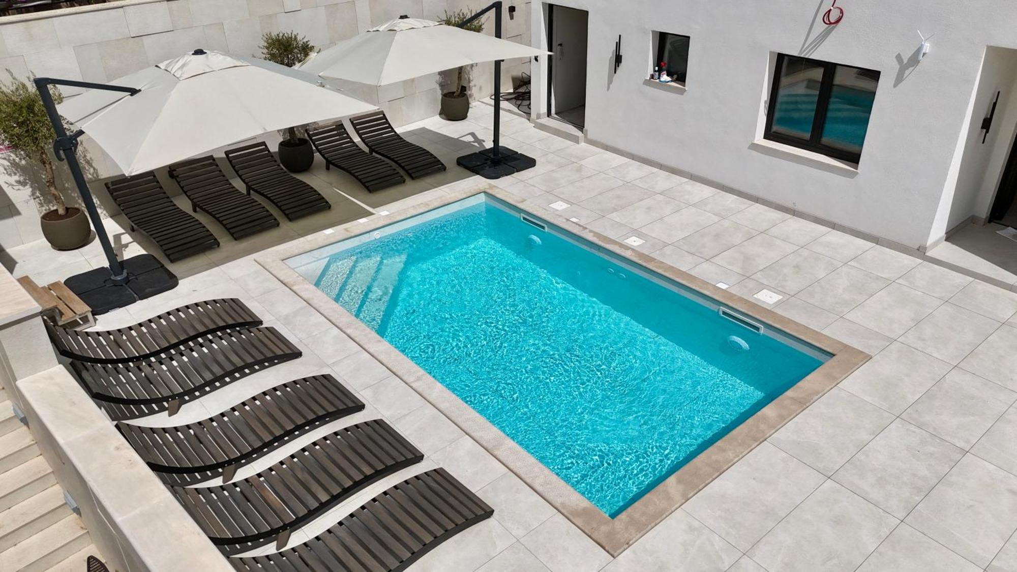 Apartment Sara Trogir Exteriör bild
